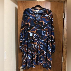 Nine West, XL, Empire Waist, V-Neck, Knee Length Dress with a Flounced Hem